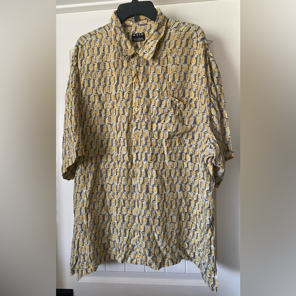 Gitano Men's Silk Yellow & Blue Patterned Shirt  (XXL)